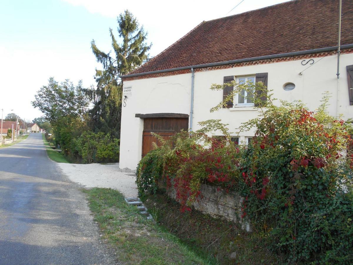 Chez Scallan B&B Sens sur Seille Luaran gambar