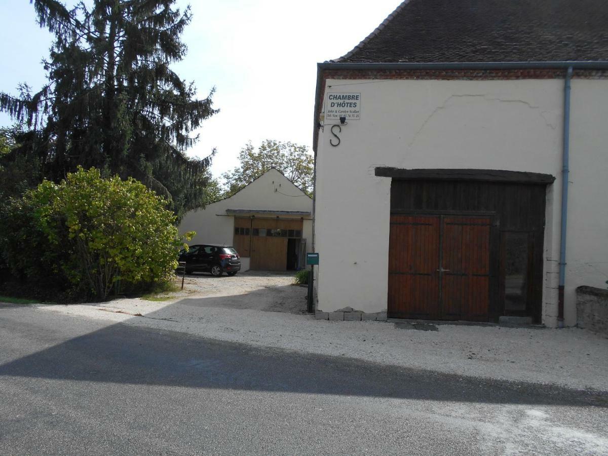 Chez Scallan B&B Sens sur Seille Luaran gambar